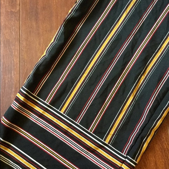 Black striped jumpsuit - Picture 7 of 8